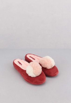 Crof Women's Plush Slippers Red