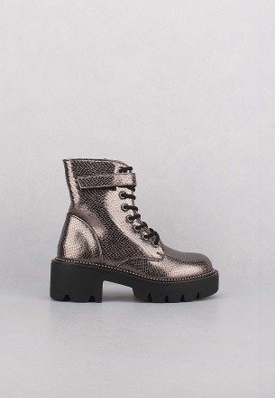 Lararossi Women's Boots Silver