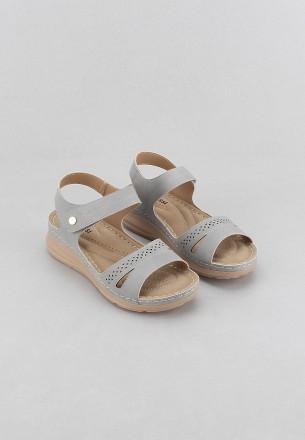 Lararossi Women Sandal Gray