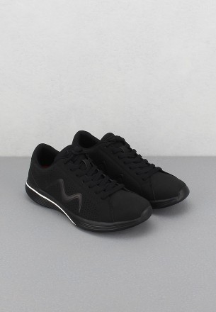 حذاء أم بي تي M800 نسائي أسود