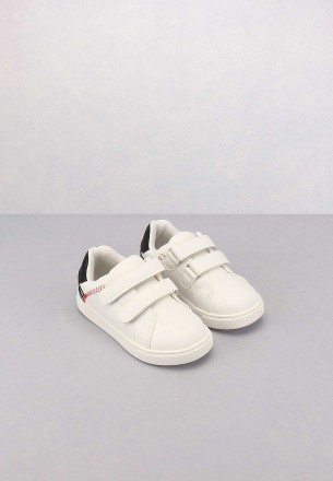 Meran Kids Casual Shoes White
