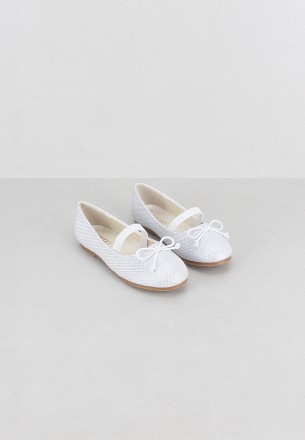Meran Girls Flat Shoes White