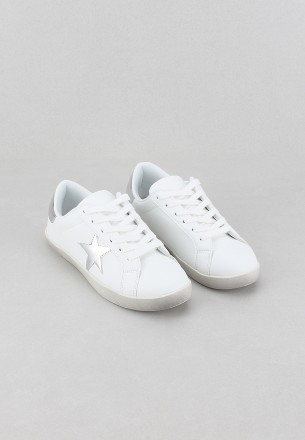 Meran Womens Sneakers Shoes White