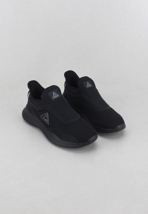 حذاء بيك رياضي سهل الارتداء نسائي أسود