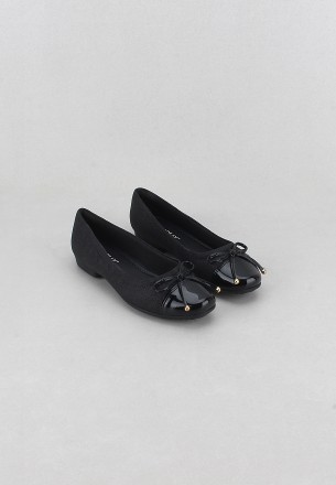 حذاء بيكاديللي للنساء أسود