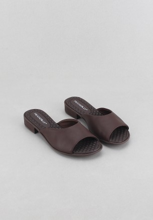 Piccadilly Women Slippers Coffee