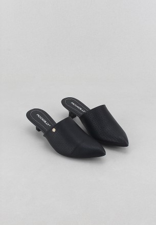 Piccadilly Women Slippers Black
