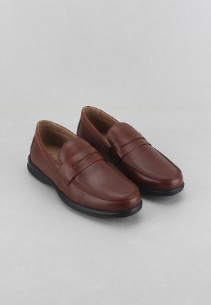 Recardo Men Slip Ons Shoes Brown