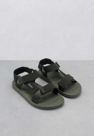 Free Style Sandals