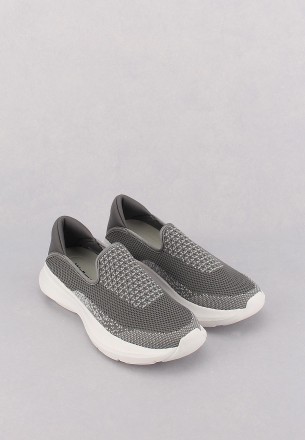 Walkmat Women's Slip Ons Shoes Gray