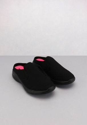 Walkmat Women's Slip Ons Shoes Black